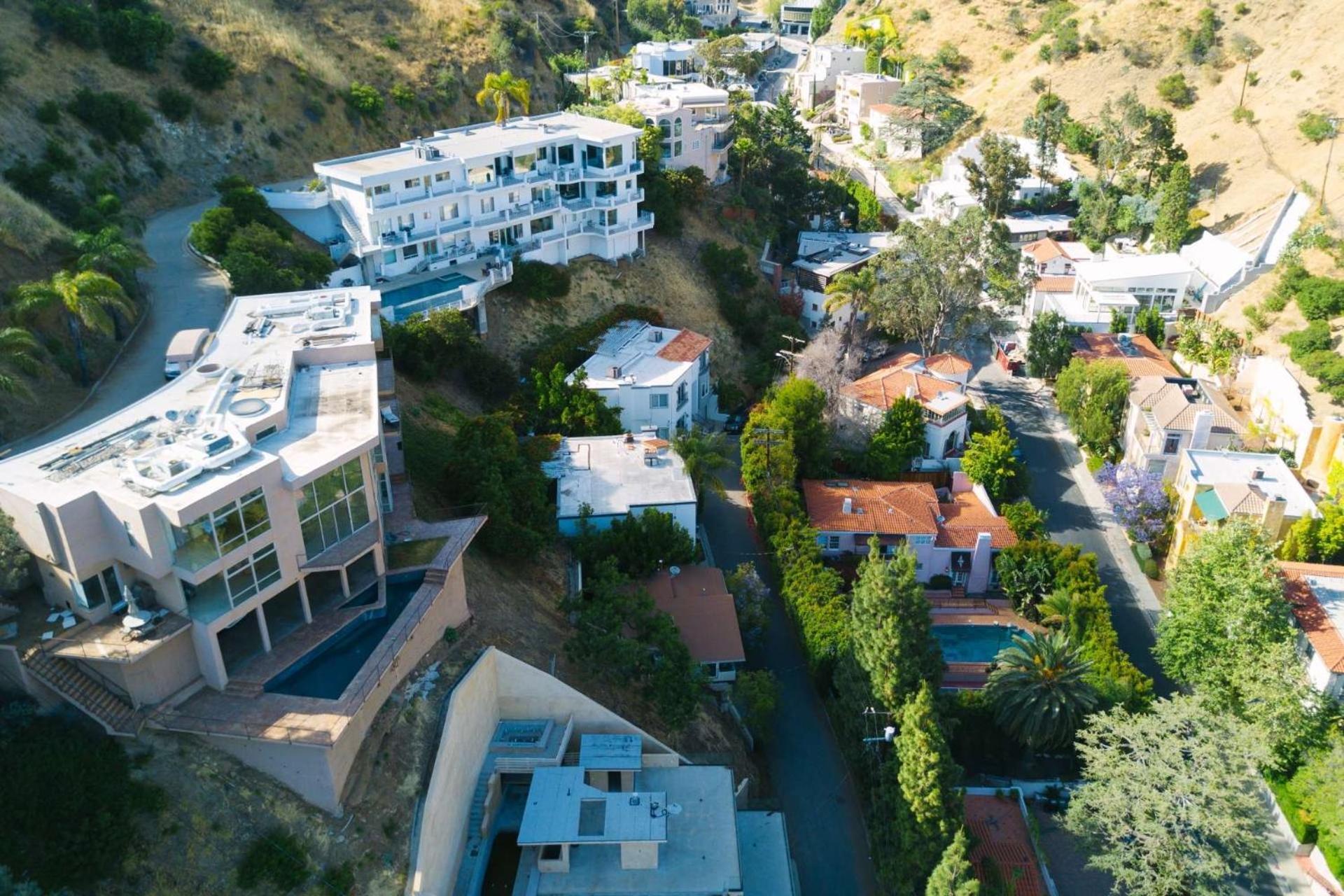 Valley Glen Getaway *